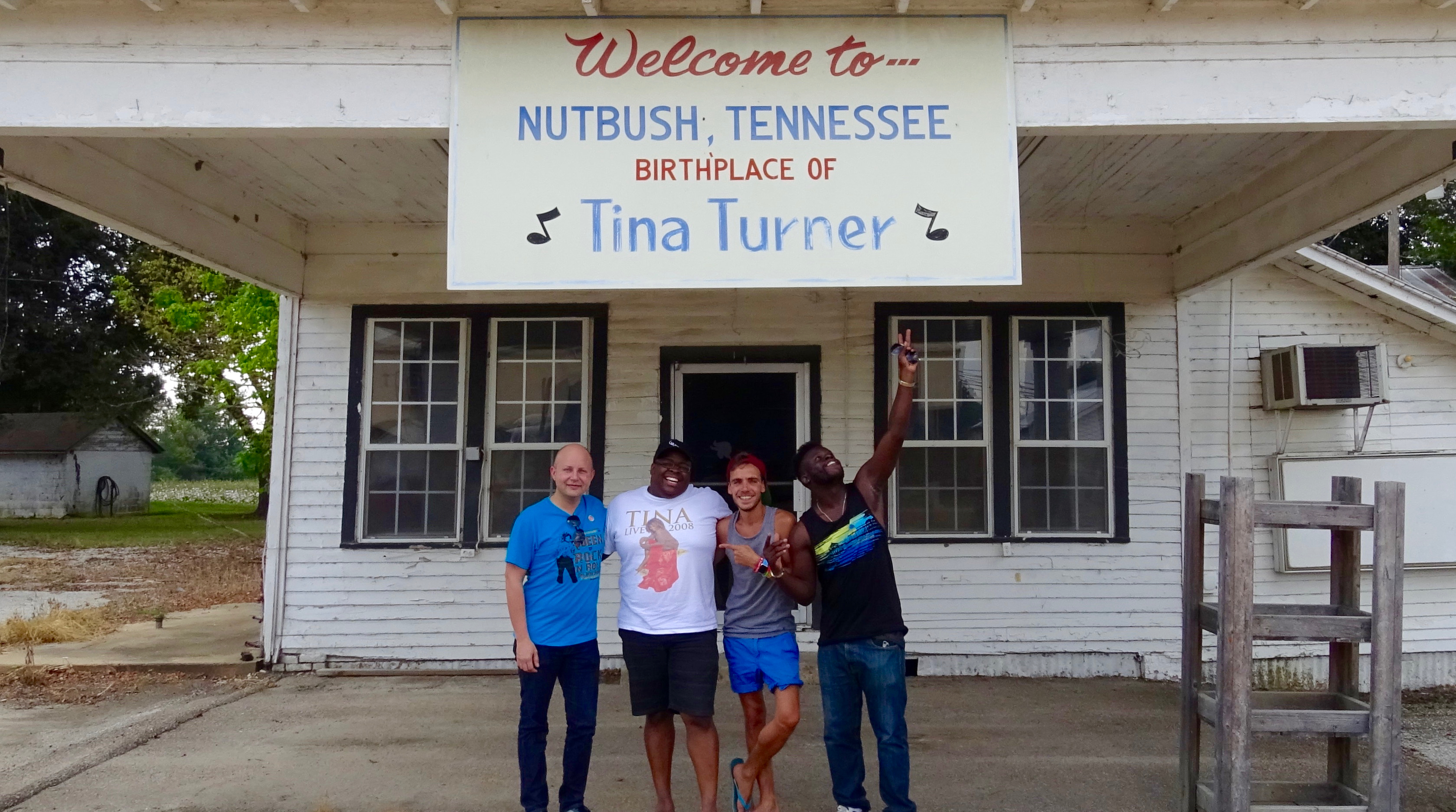 tina-turner-heritage-days-museum-fans-2016